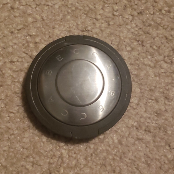 Becca highlight - Picture 2 of 3